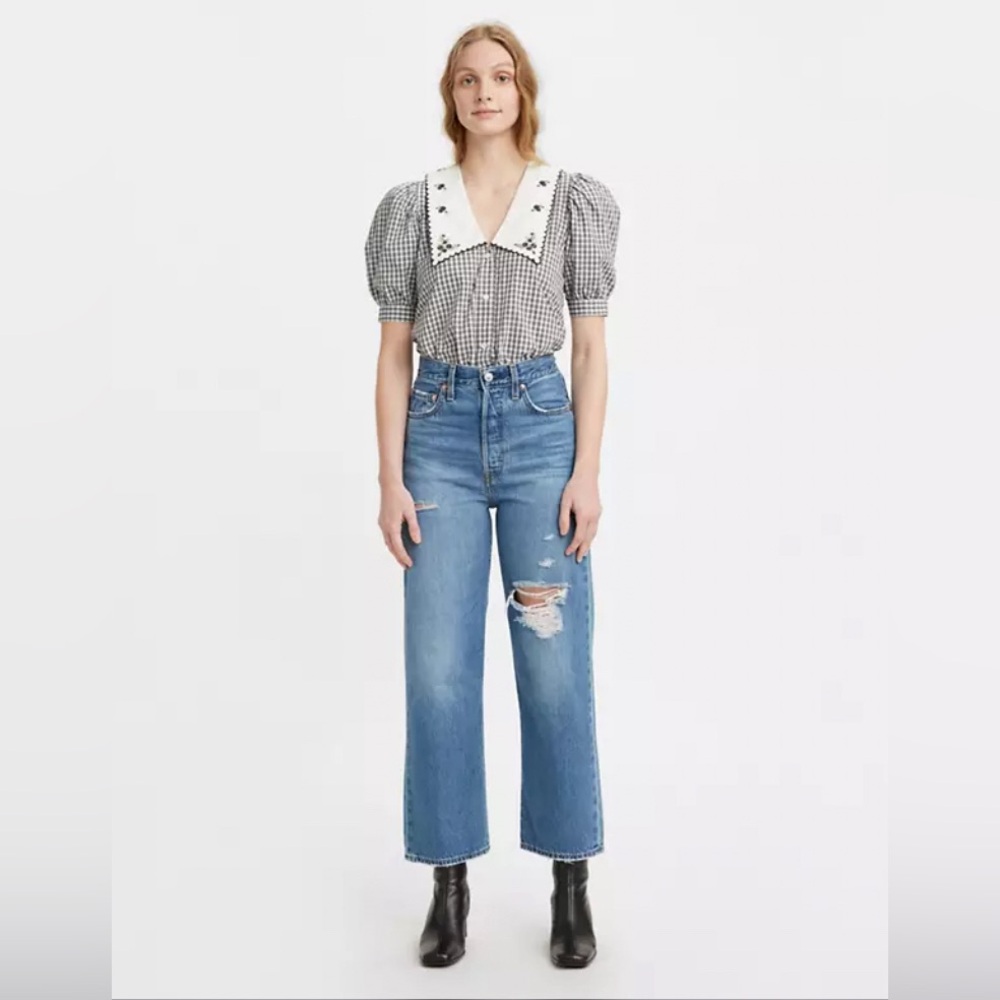 Levi's Ribcage Straight Ankle Distressed Size 29 Medium Wash Noe High